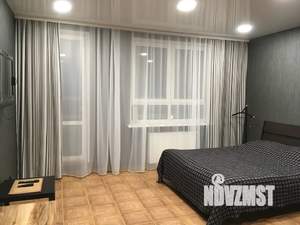 Студия квартира, посуточно, 34м2, 17/25 этаж