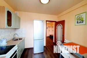 1-к квартира, посуточно, 42м2, 9/9 этаж