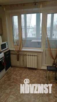 1-к квартира, посуточно, 35м2, 6/9 этаж