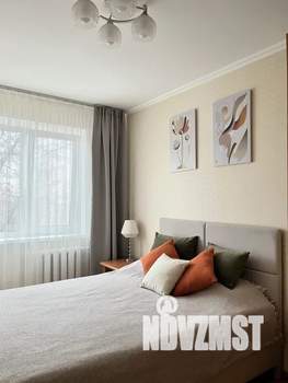 2-к квартира, посуточно, 43м2, 2/9 этаж