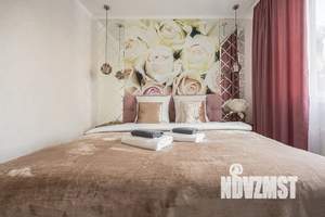 2-к квартира, посуточно, 65м2, 3/12 этаж