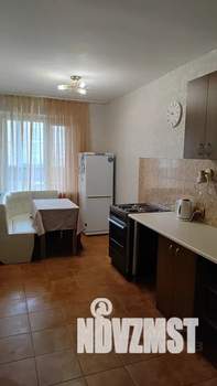 1-к квартира, посуточно, 40м2, 4/12 этаж