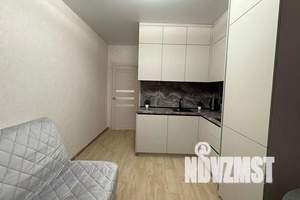 1-к квартира, посуточно, 40м2, 22/25 этаж