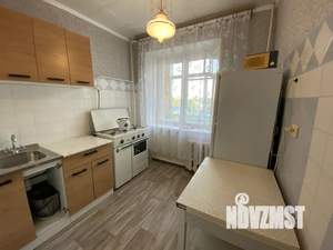 1-к квартира, посуточно, 35м2, 6/9 этаж