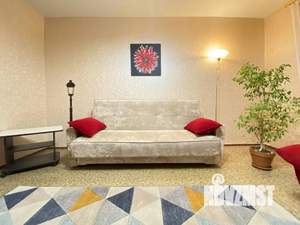 2-к квартира, посуточно, 50м2, 1/9 этаж