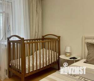 4-к квартира, посуточно, 87м2, 1/1 этаж