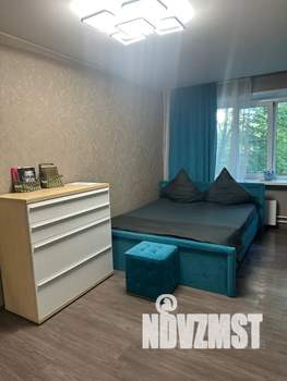 2-к квартира, посуточно, 39м2, 2/5 этаж