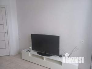 1-к квартира, посуточно, 35м2, 4/10 этаж