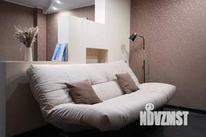 1-к квартира, посуточно, 56м2, 3/9 этаж