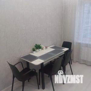 1-к квартира, посуточно, 41м2, 1/1 этаж