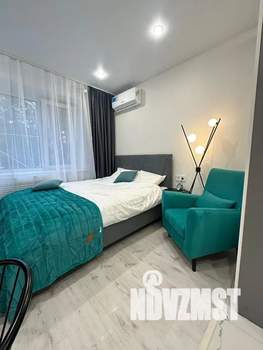 Студия квартира, посуточно, 19м2, 1/9 этаж