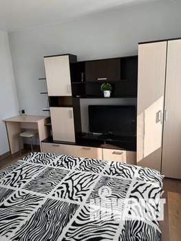 1-к квартира, посуточно, 33м2, 9/10 этаж