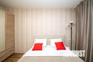 1-к квартира, посуточно, 42м2, 12/24 этаж