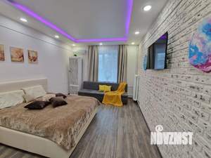 1-к квартира, посуточно, 42м2, 1/1 этаж