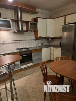 3-к квартира, на длительный срок, 96м2, 3/4 этаж