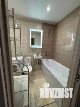 1-к квартира, посуточно, 38м2, 10/18 этаж