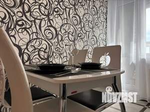 1-к квартира, посуточно, 43м2, 1/1 этаж