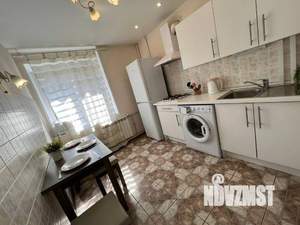 1-к квартира, посуточно, 41м2, 1/1 этаж