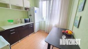 1-к квартира, посуточно, 38м2, 10/21 этаж