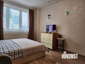 1-к квартира, посуточно, 40м2, 15/23 этаж