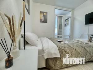 Студия квартира, посуточно, 20м2, 12/21 этаж