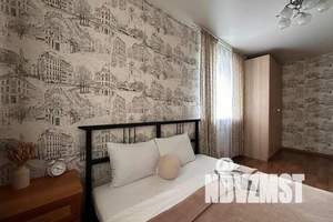 2-к квартира, посуточно, 50м2, 1/5 этаж