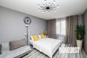 1-к квартира, посуточно, 44м2, 1/1 этаж