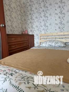 1-к квартира, посуточно, 37м2, 8/10 этаж