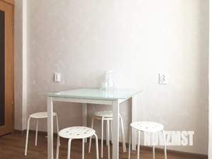 1-к квартира, посуточно, 42м2, 5/17 этаж