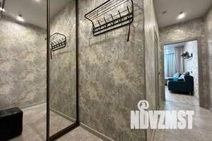 1-к квартира, посуточно, 35м2, 2/25 этаж