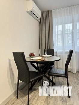 2-к квартира, посуточно, 43м2, 1/1 этаж