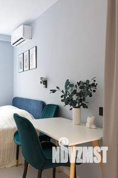 Студия квартира, посуточно, 14м2, 1/9 этаж