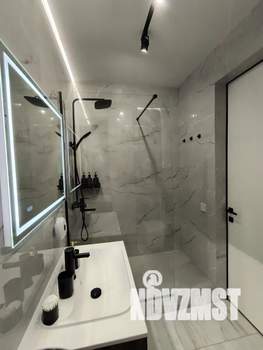 1-к квартира, посуточно, 42м2, 8/23 этаж