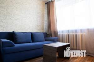 2-к квартира, посуточно, 50м2, 4/4 этаж