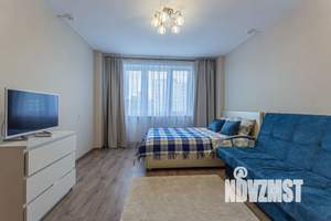 1-к квартира, посуточно, 40м2, 19/23 этаж