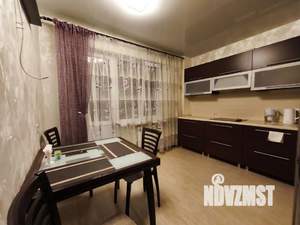 1-к квартира, посуточно, 43м2, 9/17 этаж