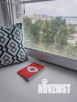 Студия квартира, посуточно, 35м2, 4/5 этаж