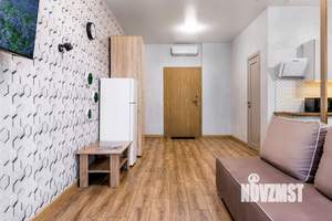 1-к квартира, посуточно, 38м2, 1/1 этаж