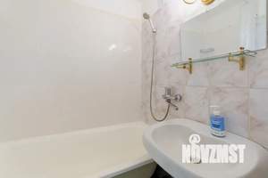 1-к квартира, посуточно, 35м2, 4/9 этаж