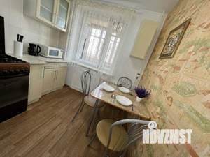 1-к квартира, посуточно, 65м2, 1/1 этаж