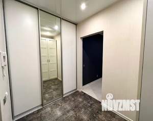 Студия квартира, посуточно, 40м2, 8/9 этаж