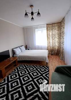 1-к квартира, посуточно, 43м2, 1/1 этаж