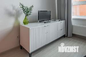 Студия квартира, посуточно, 27м2, 5/21 этаж