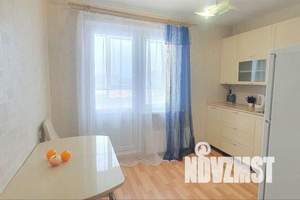 1-к квартира, посуточно, 36м2, 8/17 этаж