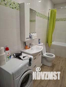 1-к квартира, посуточно, 50м2, 1/1 этаж