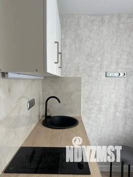 Студия квартира, посуточно, 13м2, 4/5 этаж