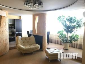 3-к квартира, посуточно, 120м2, 7/10 этаж