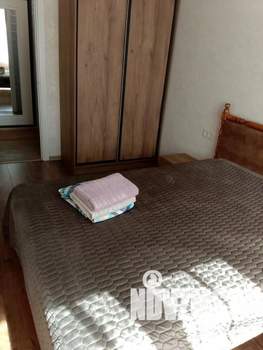 2-к квартира, посуточно, 45м2, 1/1 этаж