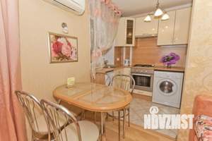 1-к квартира, посуточно, 53м2, 1/1 этаж
