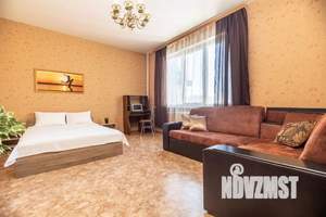 1-к квартира, посуточно, 55м2, 1/1 этаж